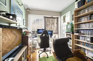 1815 N Oakland Ave, Milwaukee, WI 53202 - Photo 16