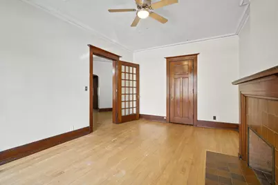 1815 N Oakland Ave, Milwaukee, WI 53202 - Photo 32