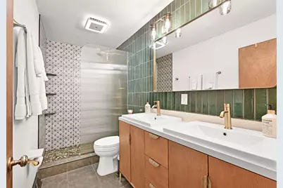 357 N Kendrick Ave, Burlington, WI 53105 - Photo 16