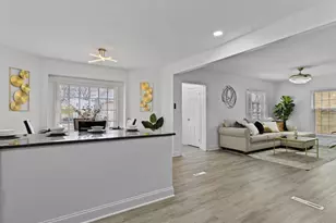 7018 W Hampton Ave, Milwaukee, WI 53218 - Photo 12