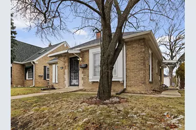 7018 W Hampton Ave, Milwaukee, WI 53218 - Photo 2