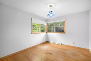 9505 W Orinda Ct, Milwaukee, WI 53224 - Photo 16