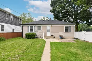 1580 W Howard Ave, Milwaukee, WI 53221 - Photo 10