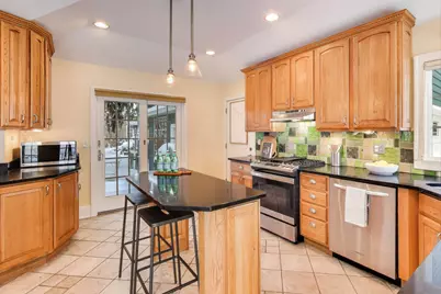 332  Maxwell St, Lake Geneva, WI 53147 - Photo 4