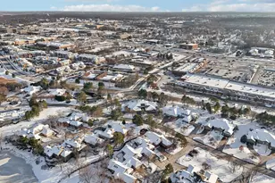 870 Lake Hollow, Brookfield, WI 53005 - Photo 72