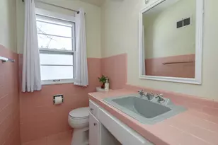 902 Lake Dr, South Milwaukee, WI 53172 - Photo 20