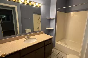 6414 Raymond Rd, Madison, WI 53711 - Photo 6