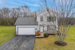 632 Partridge Pkwy, Genoa City, WI 53128 - Photo 24
