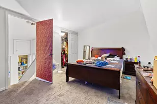 9241 W Allyn St, Milwaukee, WI 53224 - Photo 8