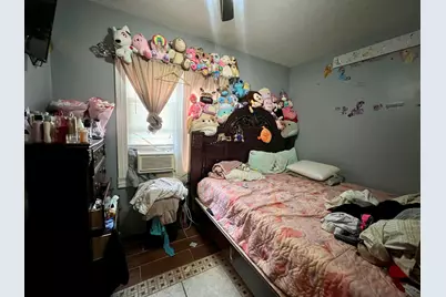 1732 S 7th St, Milwaukee, WI 53204 - Photo 10