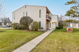 1876 Haymarket Rd, Waukesha, WI 53189 - Photo 28