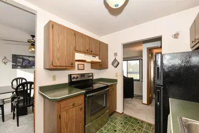 1876  Haymarket Rd #8, Waukesha, WI 53189 - Photo 4