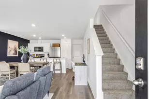 1046 58th Rd, Racine, WI 53182 - Photo 4