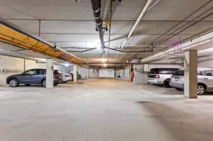 9340 W Forest Home Ave, Milwaukee, WI 53228 - Photo 16