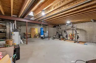 226 Beatrice Dr, Hartford, WI 53027 - Photo 24