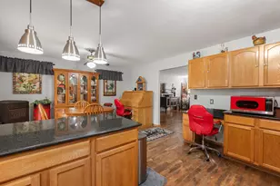 226 Beatrice Dr, Hartford, WI 53027 - Photo 10