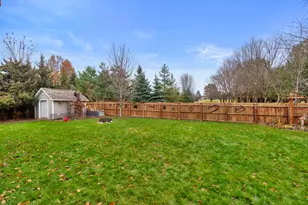 226 Beatrice Dr, Hartford, WI 53027 - Photo 30