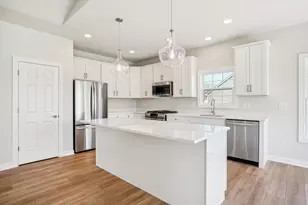 1545 N Stone Ridge Dr, Lake Geneva, WI 53147 - Photo 16