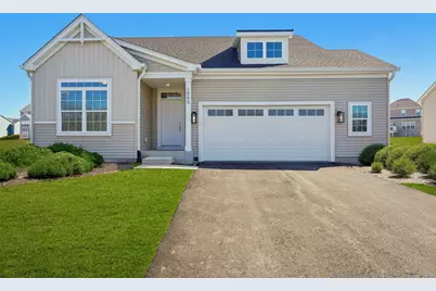 1545 N Stone Ridge Dr, Lake Geneva, WI 53147 - Photo 1