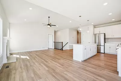 1545 N Stone Ridge Dr, Lake Geneva, WI 53147 - Photo 10