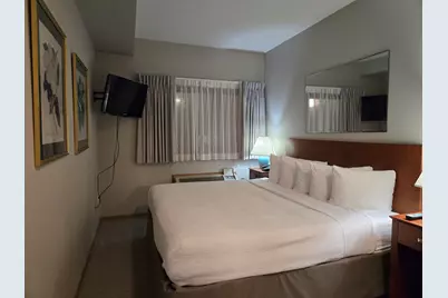 111  Center St #140, Lake Geneva, WI 53147 - Photo 8