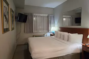 111 Center St, Lake Geneva, WI 53147 - Photo 8