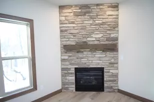 725 Brookview Ct, Racine, WI 53402 - Photo 14