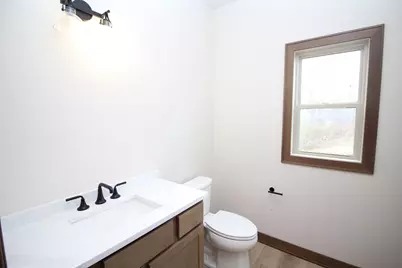 725  Brookview Ct, Racine, WI 53402 - Photo 22