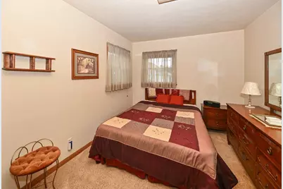 3734 N 73rd St, Milwaukee, WI 53216 - Photo 14