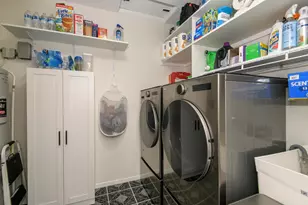 W169N11452 Biscayne Dr, Germantown, WI 53022 - Photo 12