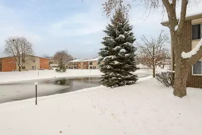 W169N11452  Biscayne Dr #14, Germantown, WI 53022 - Photo 2