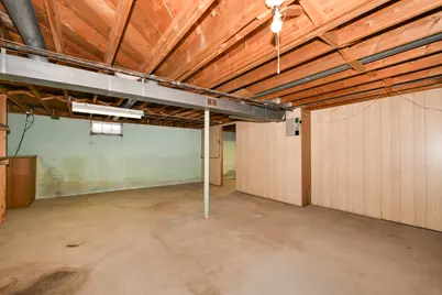 6124 W Spokane St, Milwaukee, WI 53223 - Photo 24