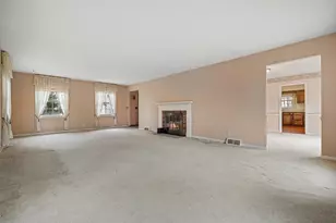 W4101 Scotch Bush Rd, Lafayette, WI 53121 - Photo 12