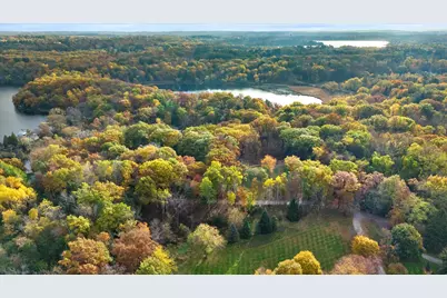 6644 N Shawmoors Dr, Chenequa, WI 53029 - Photo 6