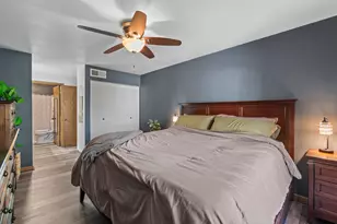 8117 W Manitoba St, West Allis, WI 53219 - Photo 10