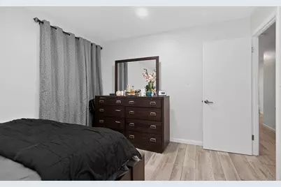 319  Jasper Ln, Waukesha, WI 53188 - Photo 6