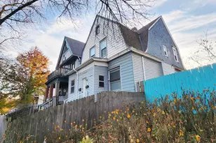 1527 N 33rd St, Milwaukee, WI 53208 - Photo 2