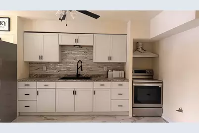 5547 N 37th St, Milwaukee, WI 53209 - Photo 30