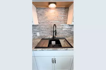 5547 N 37th St, Milwaukee, WI 53209 - Photo 14