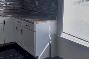 5547 N 37th St, Milwaukee, WI 53209 - Photo 8