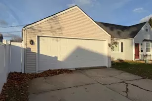 1602 76th St, Kenosha, WI 53143 - Photo 20