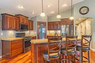 905 Pioneer Dr, Holmen, WI 54636 - Photo 14