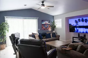 500 S Edwards Blvd, Lake Geneva, WI 53147 - Photo 6