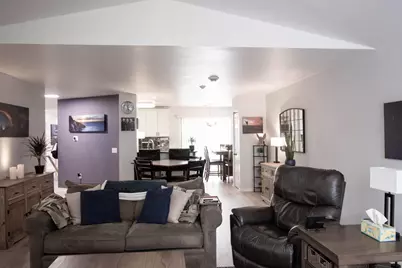 500  S Edwards Blvd #31, Lake Geneva, WI 53147 - Photo 8