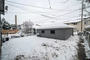 168 E Rosedale Ave, Milwaukee, WI 53207 - Photo 30