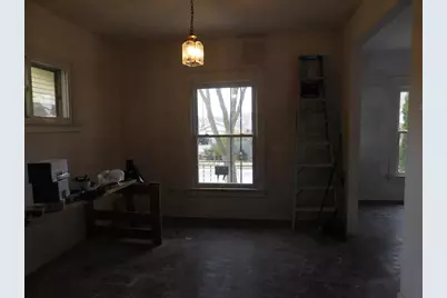 1312 S 61st St, West Allis, WI 53214 - Photo 8