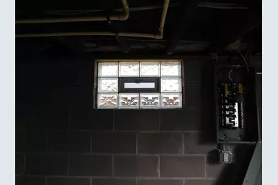 1312 S 61st St, West Allis, WI 53214 - Photo 12