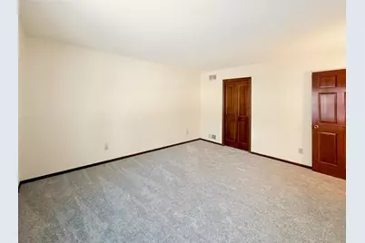 3655  99th St, Pleasant Prairie, WI 53158 - Photo 28