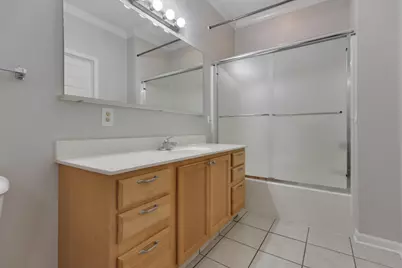 6995 S Riverwood Blvd #S-301, Franklin, WI 53132 - Photo 18