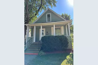 913  69th St, Kenosha, WI 53143 - Photo 1